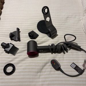 Dyson Hair Dryer with Attachments + Stand - Gray and Pink